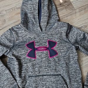 Under armour girl sweater